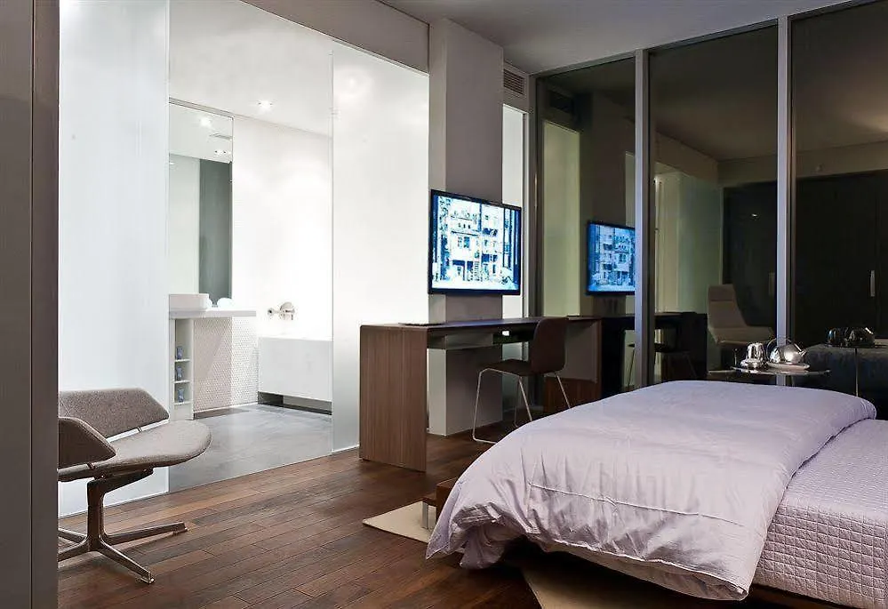 ***  Templar Hotel Торонто Канада