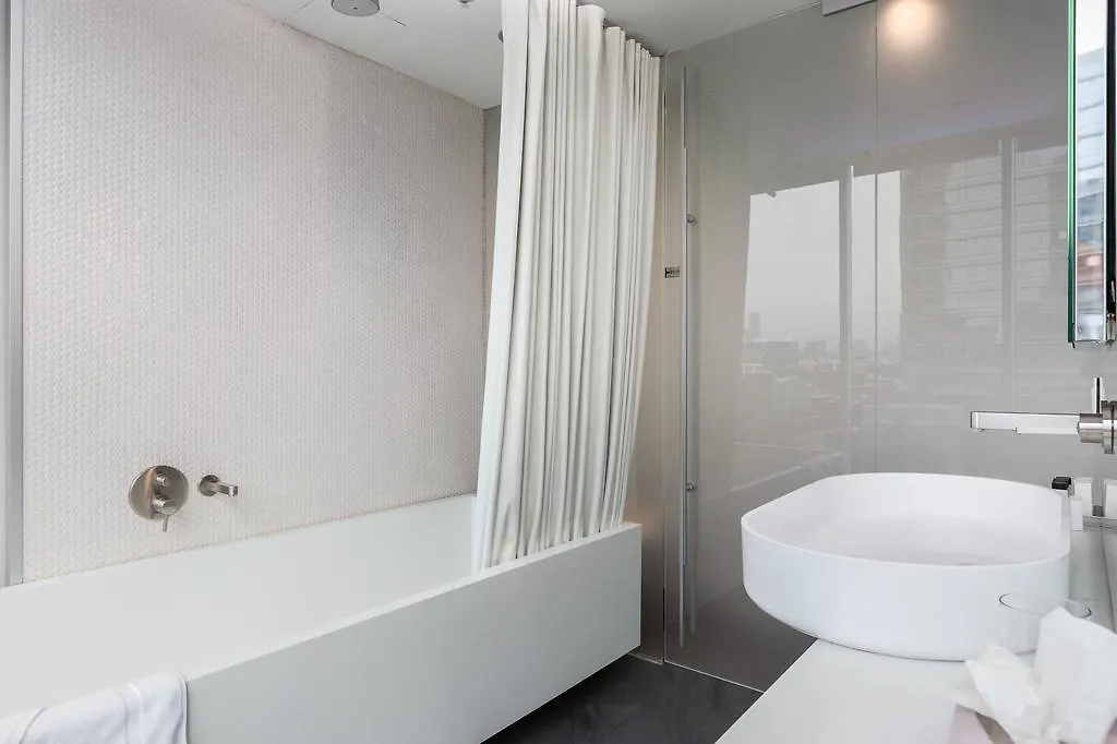 ***  Templar Hotel Toronto Canada